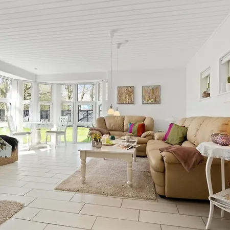 Feriehus - 500m From The Sea By Interhome Hals