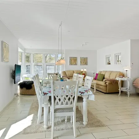 - 500m From The Sea By Interhome Feriehus