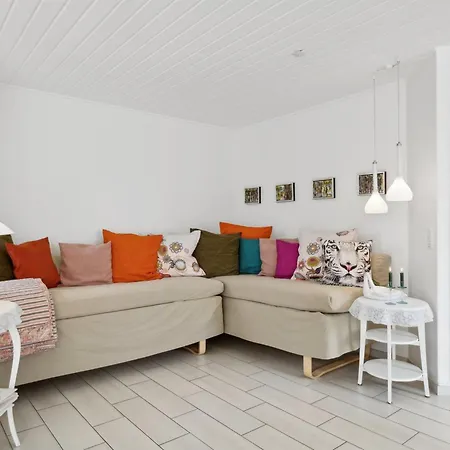- 500m From The Sea By Interhome Feriehus Hals