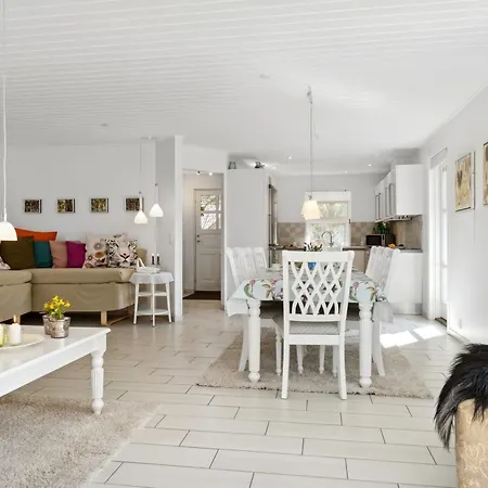- 500m From The Sea By Interhome *